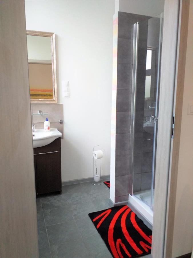 Stara Szkolas7 Noclegi,Mzajezierze 8 14-330 Mazury Małdyty Exterior foto